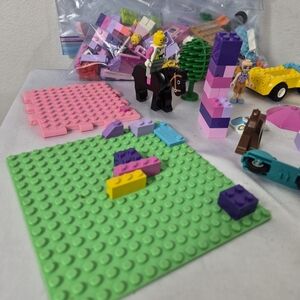 Lego Freinds Stephanie's Cool Convertible (3183)